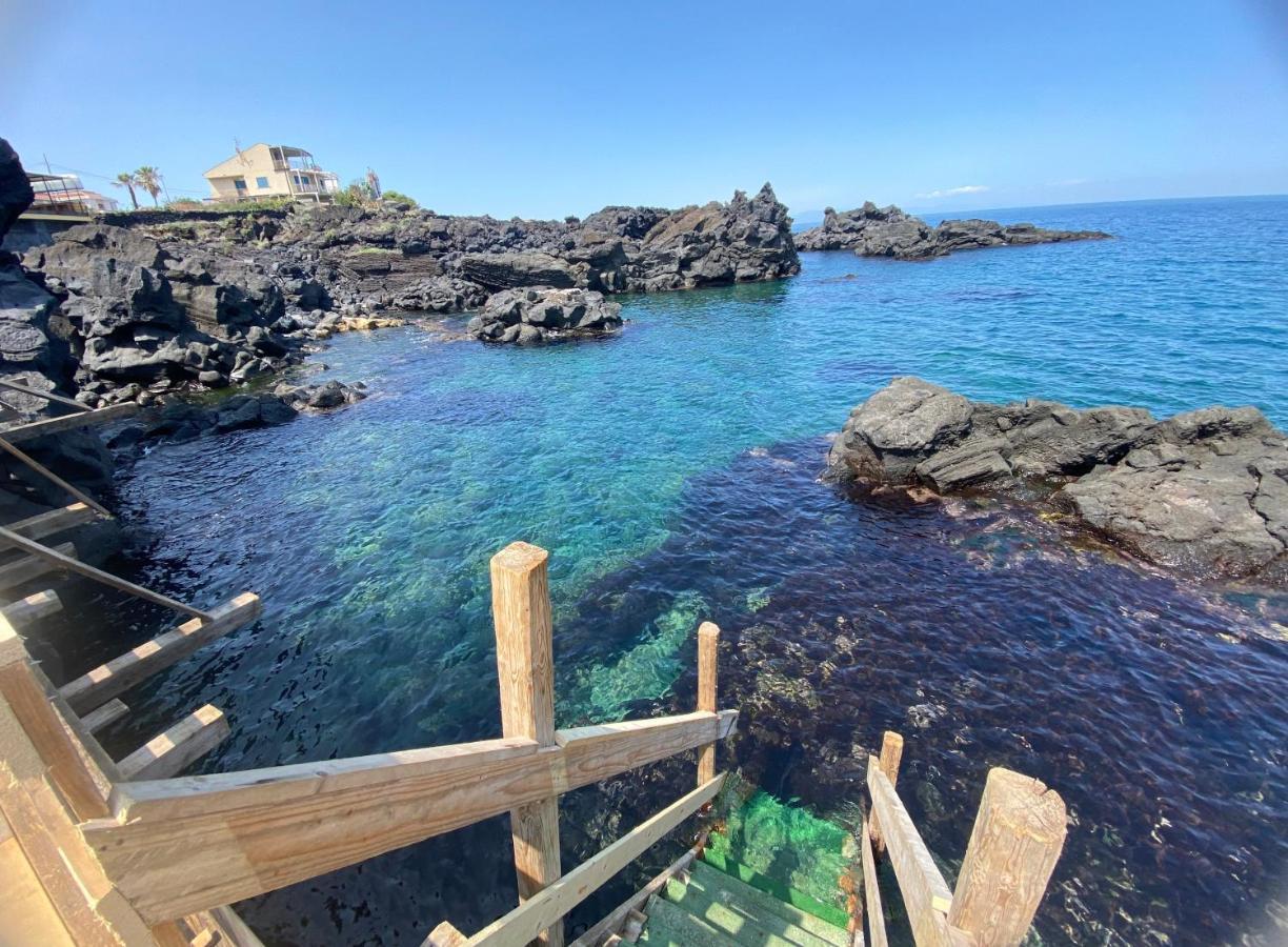 Appartamento Baciata Dal Sole Acireale Exterior photo